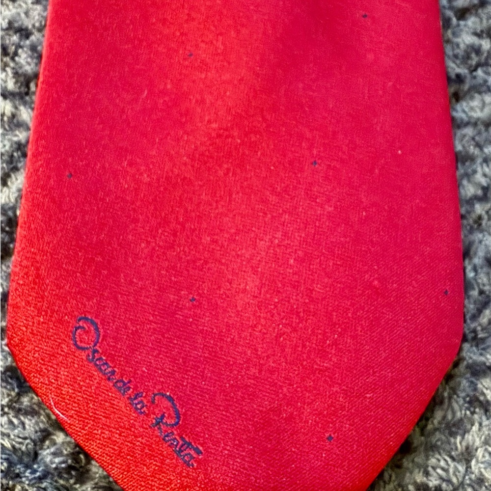 Vtg Oscar de la Renta Vintage Red Micro Dot Tie Classic Necktie Designer Mens